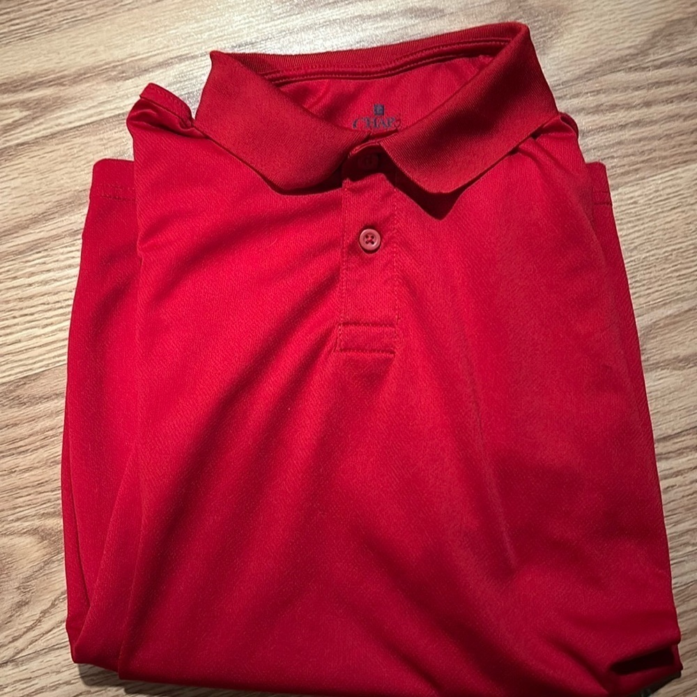 Boys 14/16 large red short sleeve polo shirt with collar and two buttons